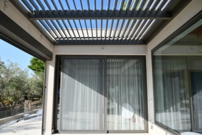 SUN SHADE